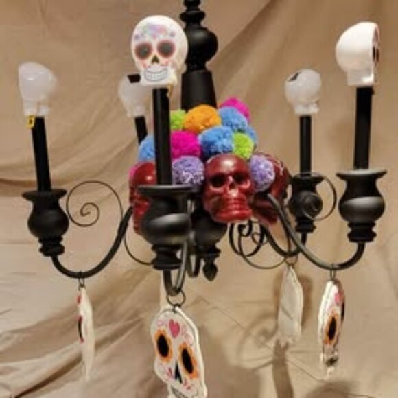 Day of the Dead / Dia de los Muertos Solar Light Chandelier